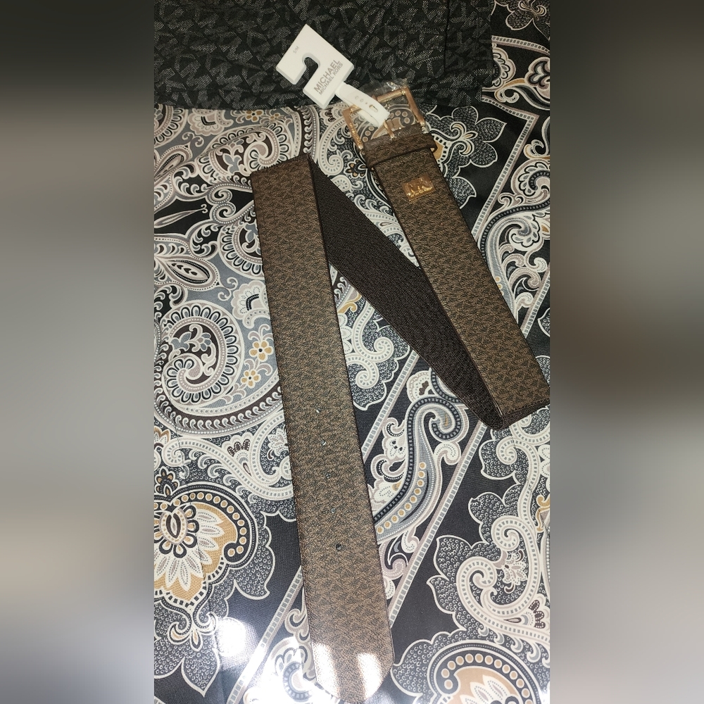 Michael kors belt